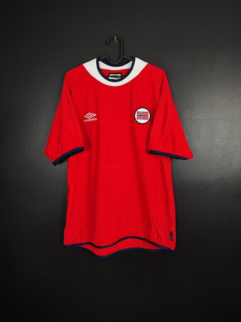 Koszulka piłkarska reprezentacji Norwegia 2000/01 Home Umbro [L]