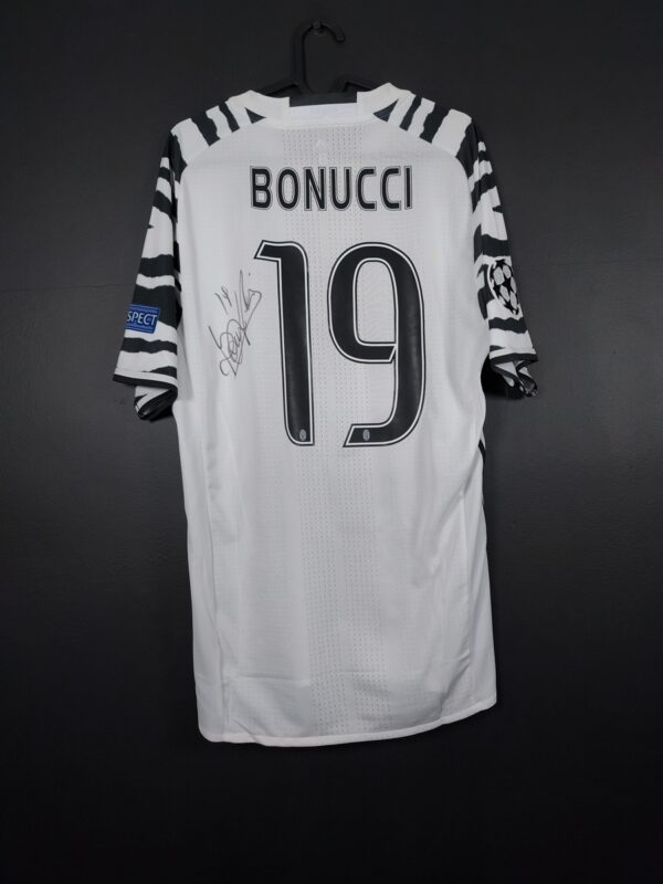 Koszulka piłkarska Juventus 2016/17 Third Adidas Leonardo Bonucci #19 [L] Match Issue UCL